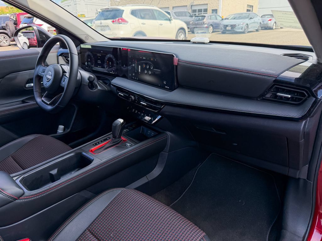 Certified 2026 Nissan Kicks SR w/ Cold Weather Package AWD/4WD image 10
