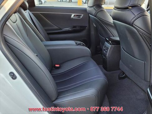 Certified 2020 Toyota Mirai FWD image 12