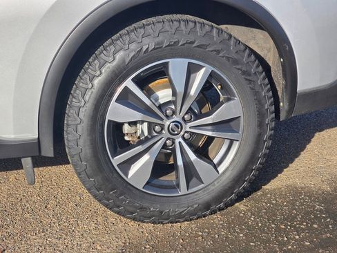 Used 2021 Nissan Murano SV image 29