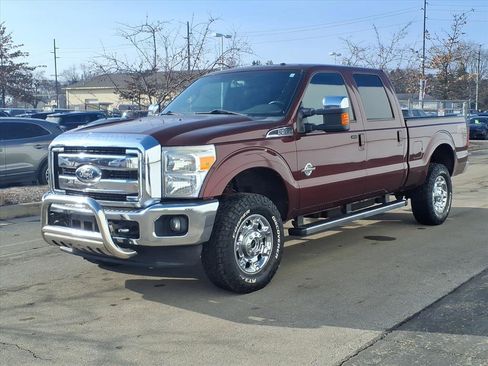 Used 2012 Ford F350 Lariat w/ Chrome Pkg image 3