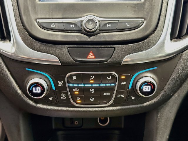 Used 2018 Chevrolet Equinox LT FWD image 13