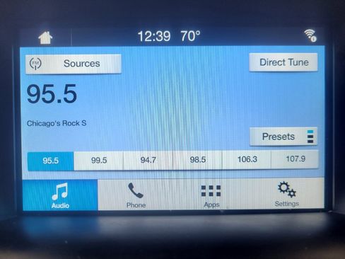 Used 2018 Ford Escape SE w/ SE Sport Appearance Package FWD image 25