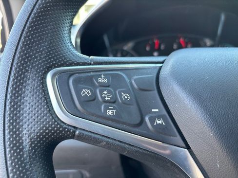 Used 2023 Chevrolet Equinox LT image 16