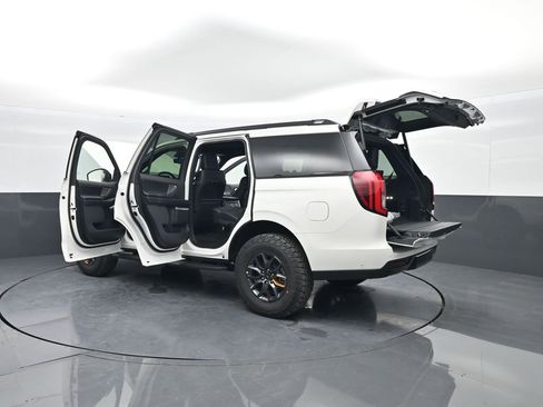 New 2025 Ford Expedition Tremor image 65