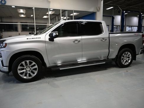 Used 2020 Chevrolet Silverado 1500 LTZ w/ LTZ Premium Package image 8