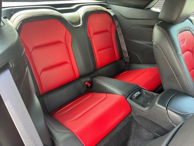 Used 2017 Chevrolet Camaro SS RWD image 17