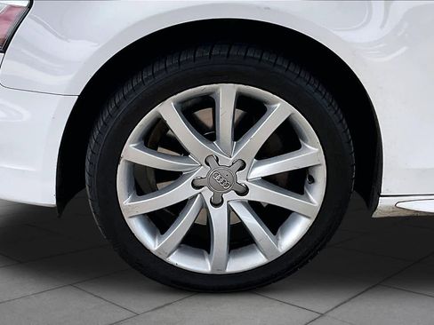 Used 2014 Audi A4 2.0T Premium w/ Audi MMI Navigation FWD image 10