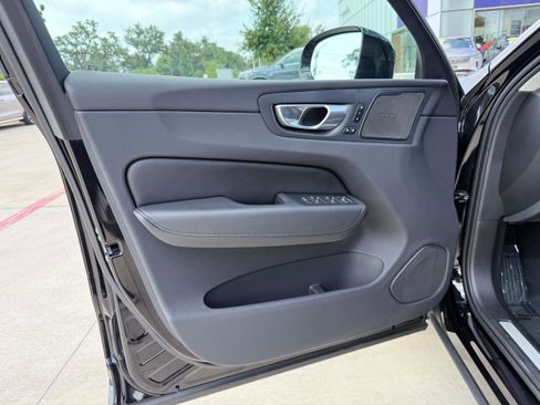 Certified 2024 Volvo XC60 T8 Plus AWD/4WD image 11