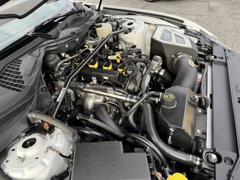 Used 2015 Ford Mustang Premium image 22