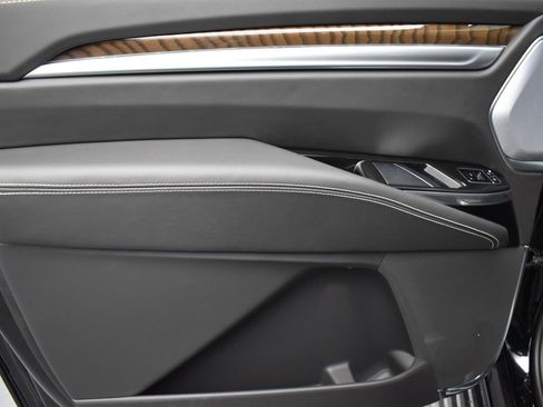 Certified 2026 Cadillac Escalade ESV Platinum Sport w/ LPO, ONYX Package image 26