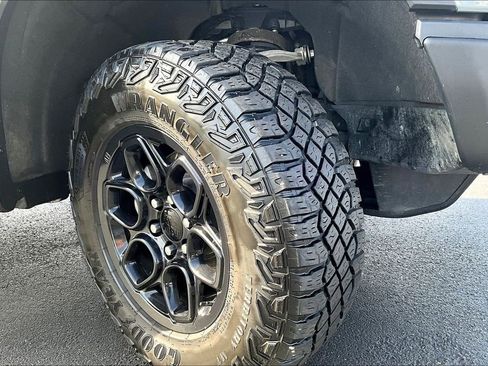 Used 2024 Chevrolet Silverado 1500 ZR2 w/ ZR2 Bison Edition image 7