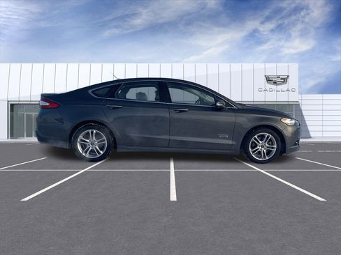 Used 2015 Ford Fusion Energi Titanium w/ Driver Assist Package image 9
