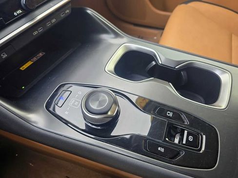 Certified 2023 Lexus RZ 450e Premium image 33