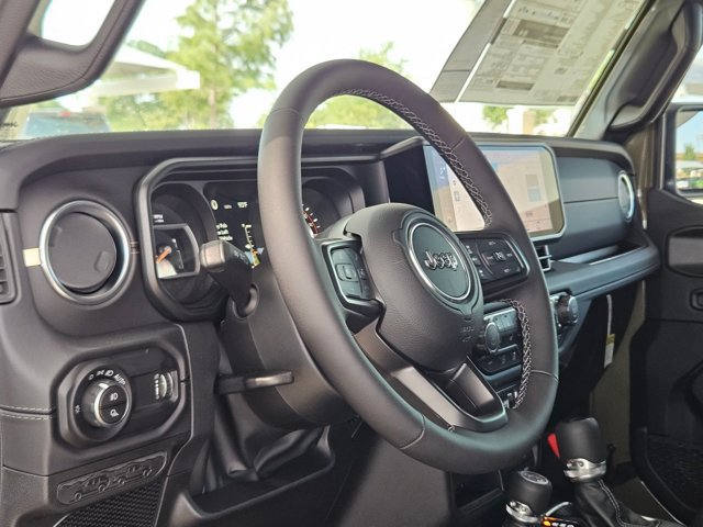New 2026 Jeep Gladiator Sport AWD/4WD image 3