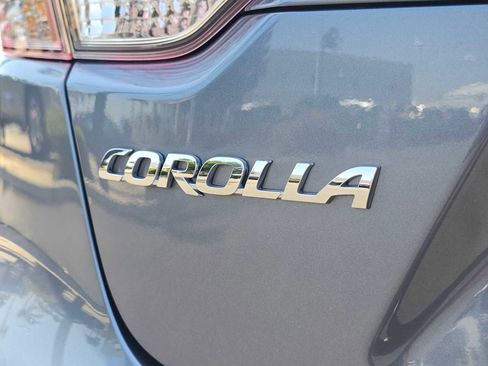Certified 2025 Toyota Corolla LE FWD image 14