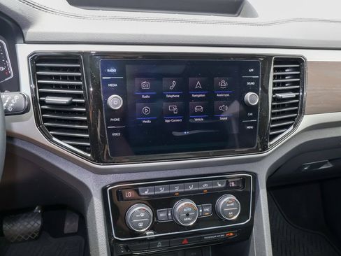 Certified 2023 Volkswagen Atlas SE AWD/4WD image 21