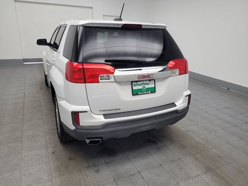Used 2017 GMC Terrain SLE FWD image 6