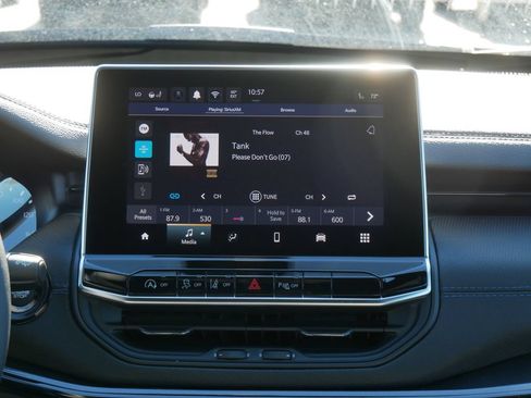 New 2026 Jeep Compass Limited AWD/4WD image 10