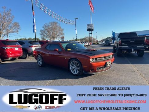 Used 2020 Dodge Challenger R/T Scat Pack image 1