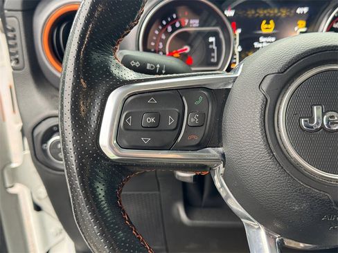 Certified 2022 Jeep Gladiator Mojave w/ LED Lighting Group image 13