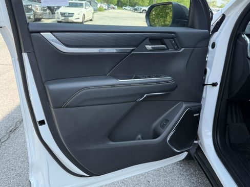 New 2025 GMC Acadia Elevation w/ LPO, Floor Liner Package image 55