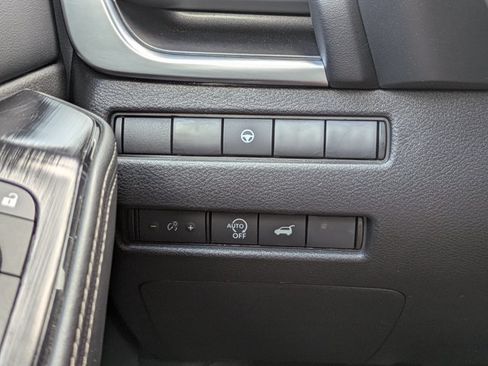 Certified 2026 Nissan Rogue SV w/ SV Premium Package FWD image 27