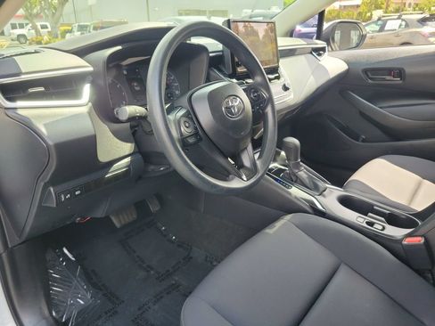 Used 2024 Toyota Corolla LE FWD image 20