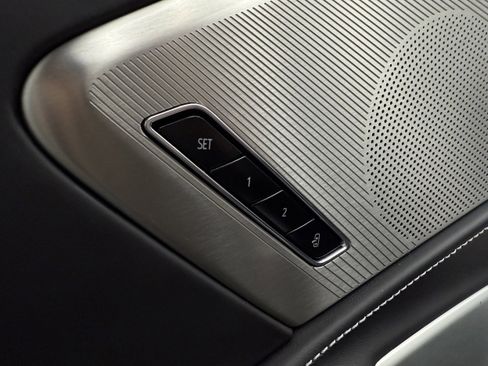 Used 2021 Chevrolet Corvette 3LT image 23