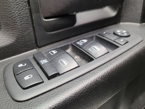 Used 2019 RAM 1500 Tradesman w/ Popular Equipment Group image 27