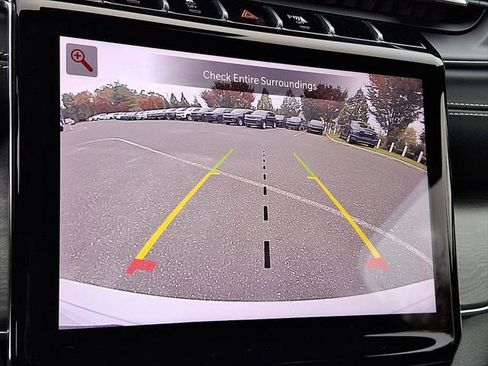 Certified 2023 Jeep Grand Cherokee Overland image 28