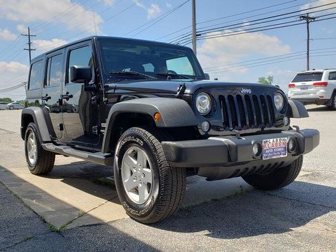 Used 2017 Jeep Wrangler Unlimited Sport w/ Quick Order Package 24S AWD/4WD image 8