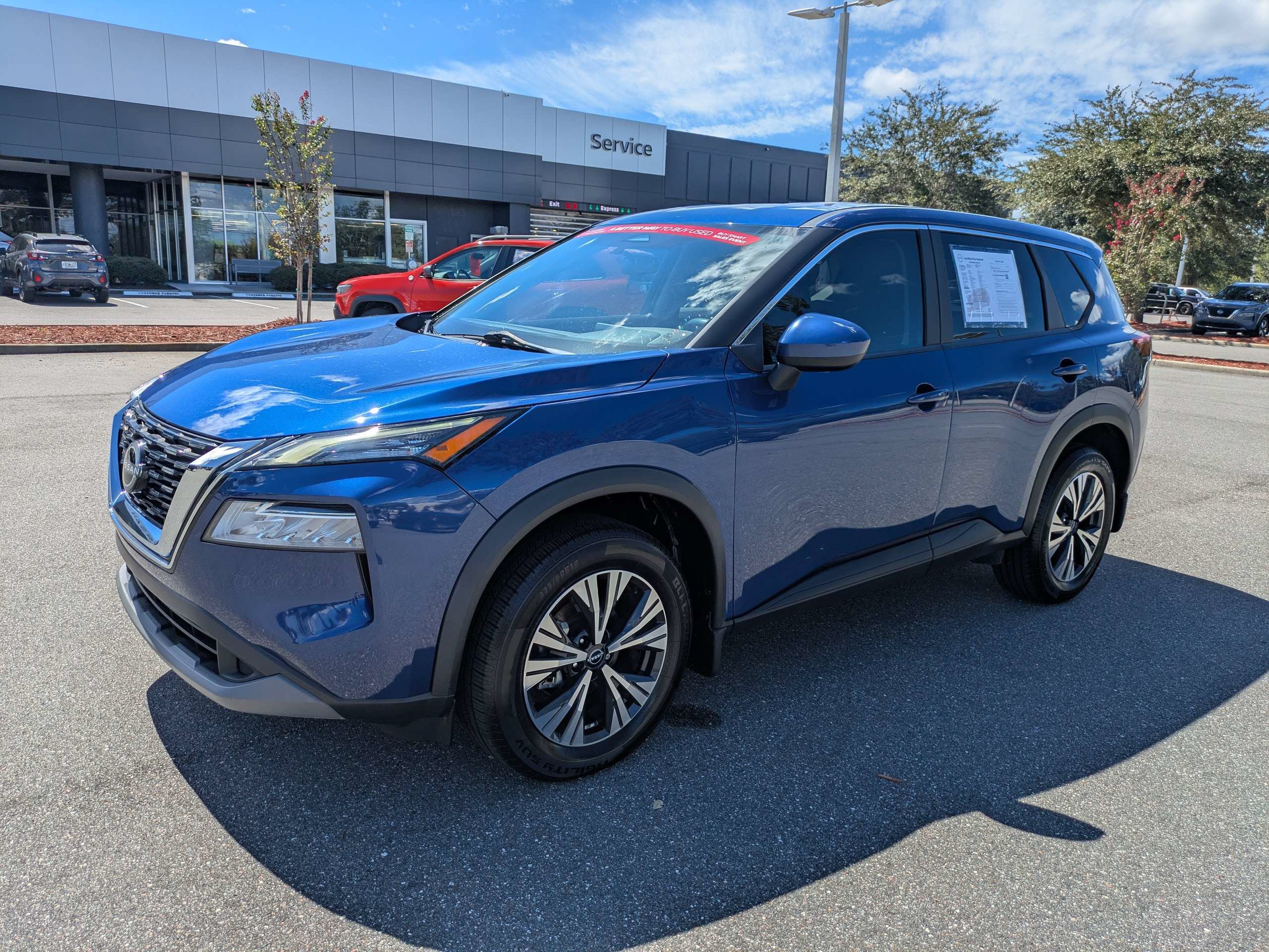 Certified 2023 Nissan Rogue SV FWD image 8