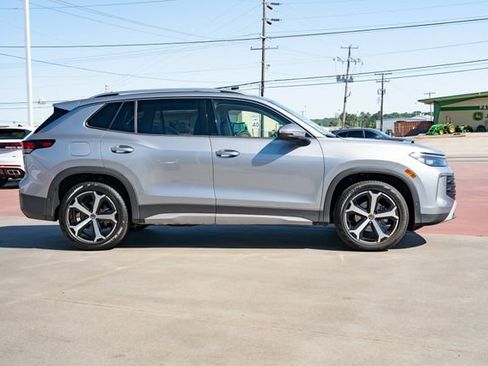 New 2026 Volkswagen Tiguan SE FWD image 7