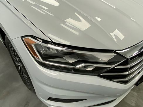 Used 2019 Volkswagen Jetta SE image 10