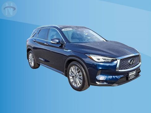 Used 2025 INFINITI QX50 Luxe AWD/4WD image 2