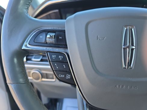 Used 2020 Lincoln Navigator L Reserve w/ Equipment Group 208A Reserve image 16