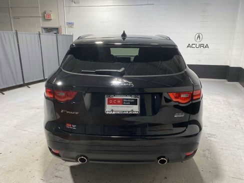 Used 2017 Jaguar F-PACE R-Sport image 5