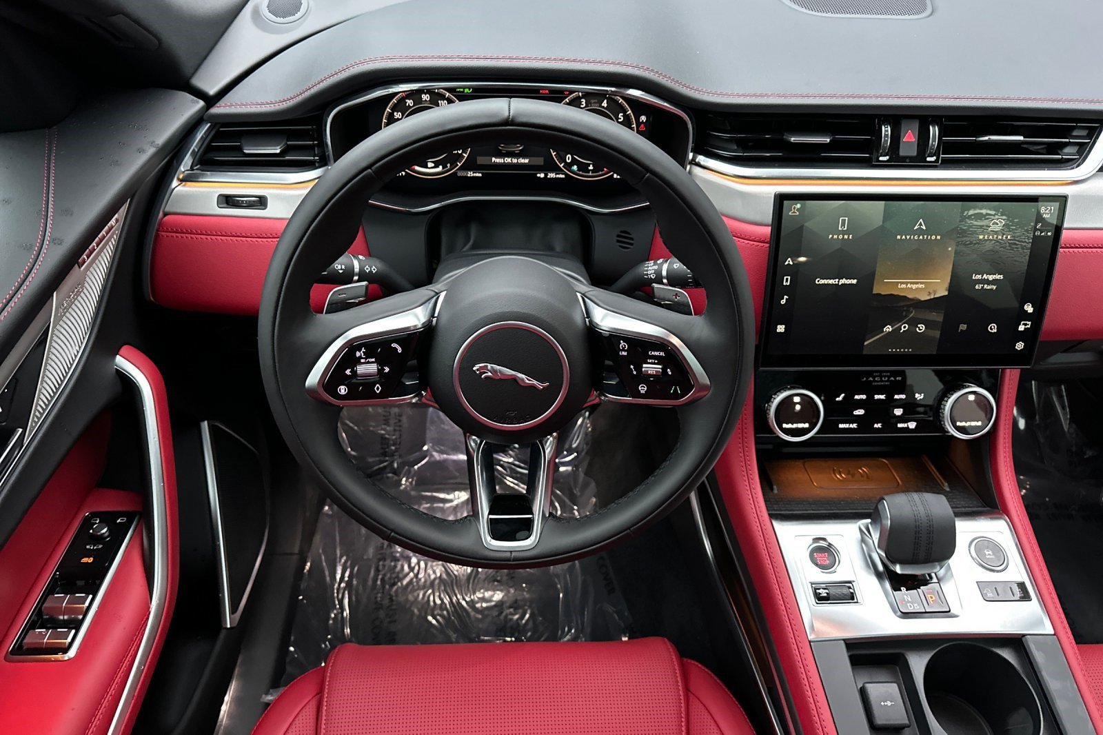 New 2025 Jaguar F-PACE R-Dynamic S AWD/4WD image 28