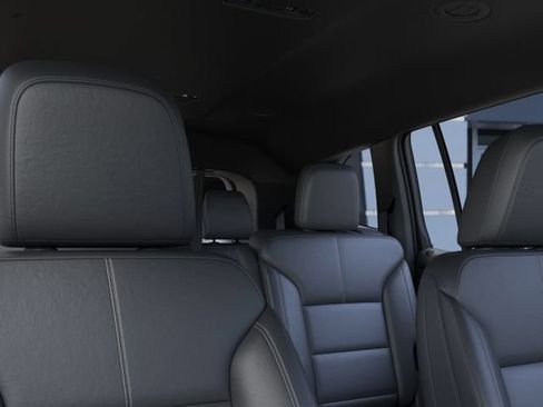 New 2026 GMC Acadia Elevation w/ Elevation Premium Package FWD image 24