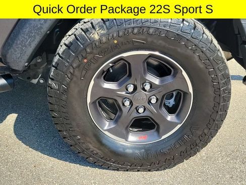 Used 2020 Jeep Wrangler Sport AWD/4WD image 7