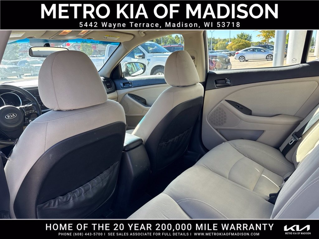 Used 2015 Kia Optima LX FWD image 28