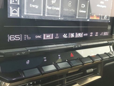 Used 2024 GMC Hummer EV 3X w/ Extreme Off-Road Package image 31