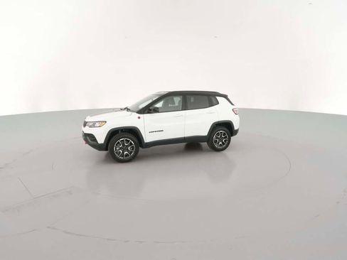 New 2026 Jeep Compass Trailhawk image 5
