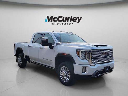 Used 2022 GMC Sierra 3500 Denali w/ Denali Ultimate Package AWD/4WD image 1