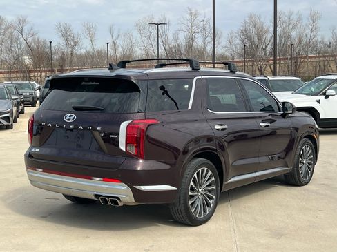 Used 2024 Hyundai Palisade Calligraphy image 12