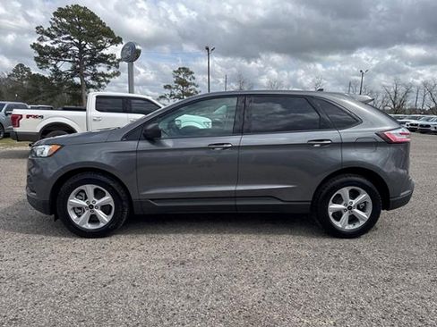 New 2024 Ford Edge SE image 5