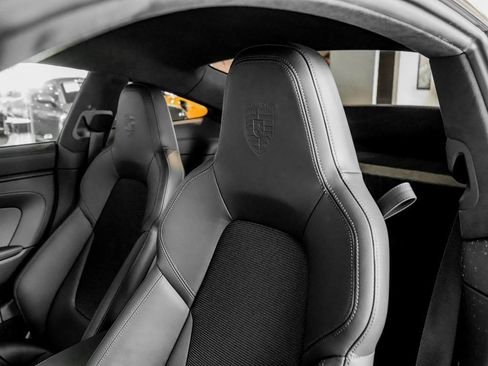 Certified 2024 Porsche 911 GT3 RWD image 15