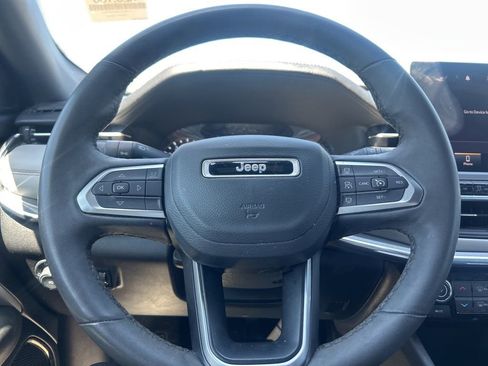 Used 2024 Jeep Compass Limited AWD/4WD image 9