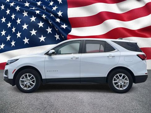 Used 2024 Chevrolet Equinox LT AWD/4WD image 11