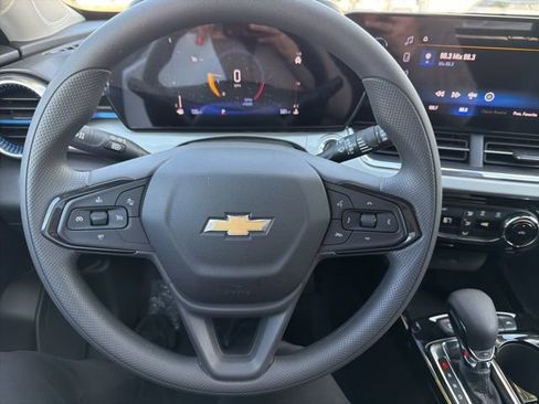 New 2026 Chevrolet Trax LT image 33